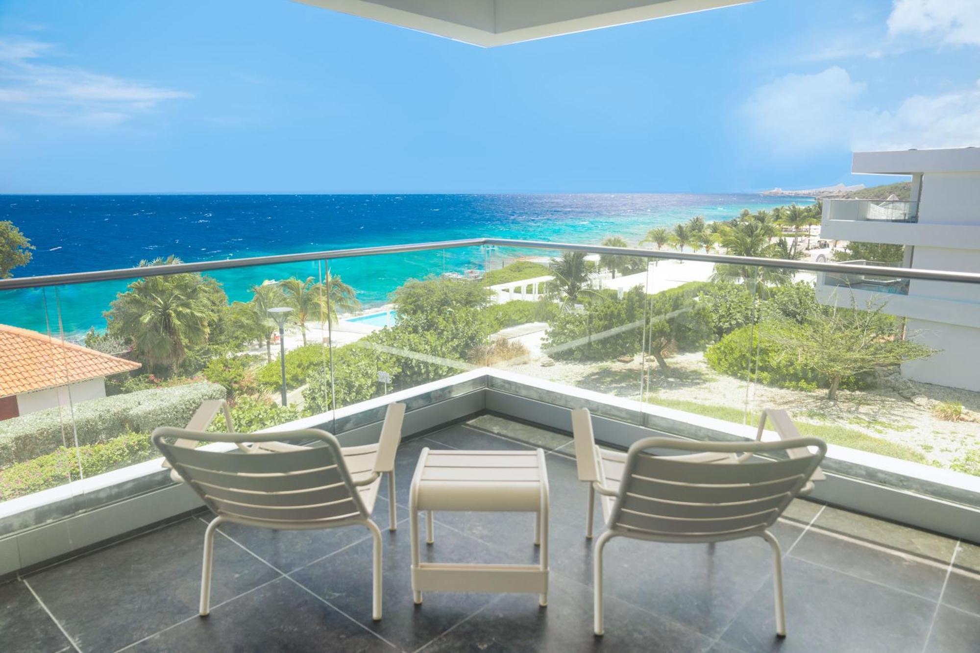Papagayo Beach Hotel (Adults Only) Willemstad Dış mekan fotoğraf