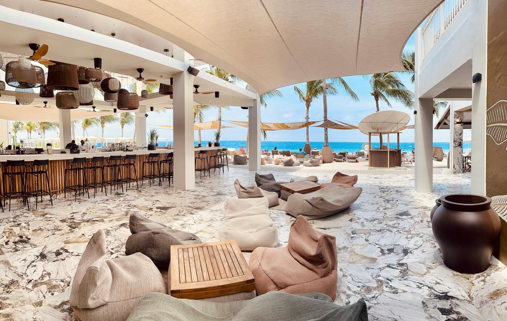 Papagayo Beach Hotel (Adults Only) Willemstad Dış mekan fotoğraf