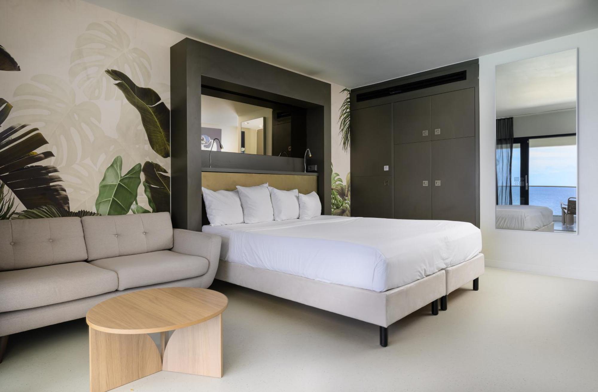 Papagayo Beach Hotel (Adults Only) Willemstad Dış mekan fotoğraf