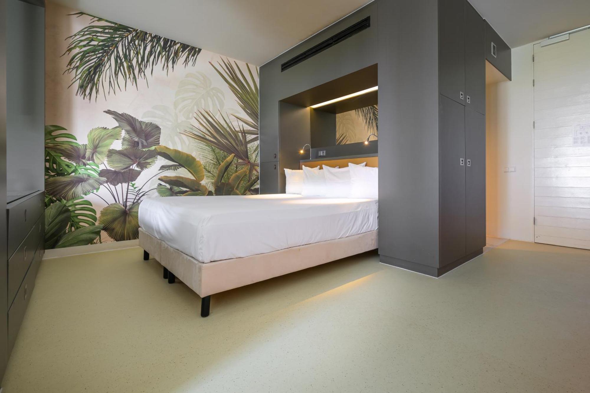 Papagayo Beach Hotel (Adults Only) Willemstad Dış mekan fotoğraf