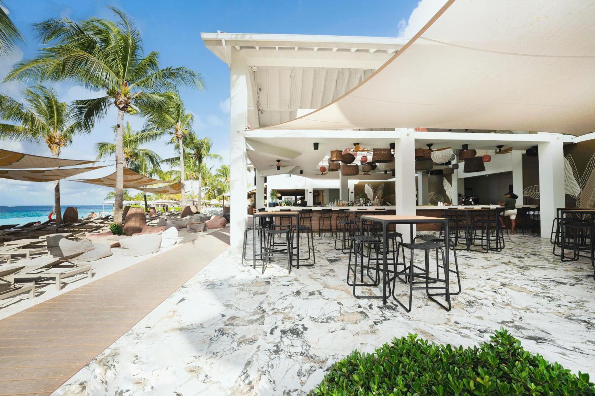 Papagayo Beach Hotel (Adults Only) Willemstad Dış mekan fotoğraf